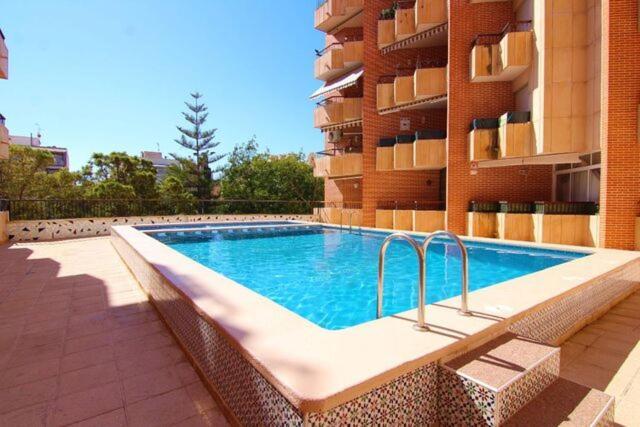 Amazing Sunny Flat With Balcony Pool Two Mins From The Beach 또레비에하 외부 사진