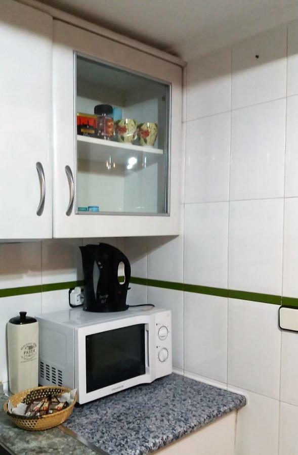 Amazing Sunny Flat With Balcony Pool Two Mins From The Beach 또레비에하 외부 사진
