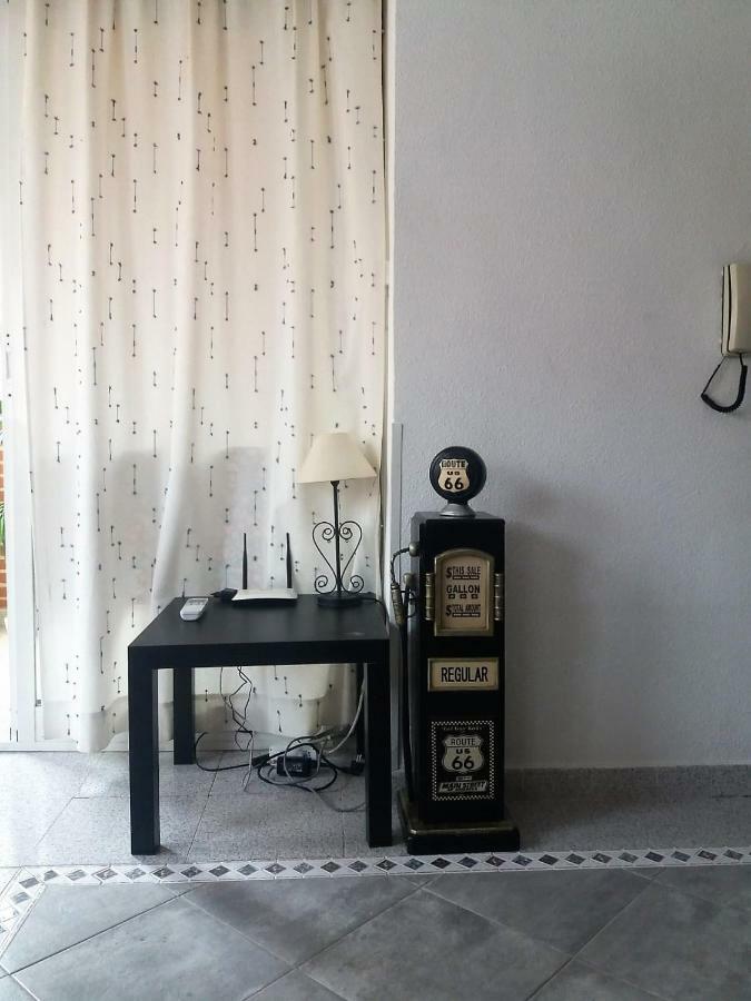Amazing Sunny Flat With Balcony Pool Two Mins From The Beach 또레비에하 외부 사진
